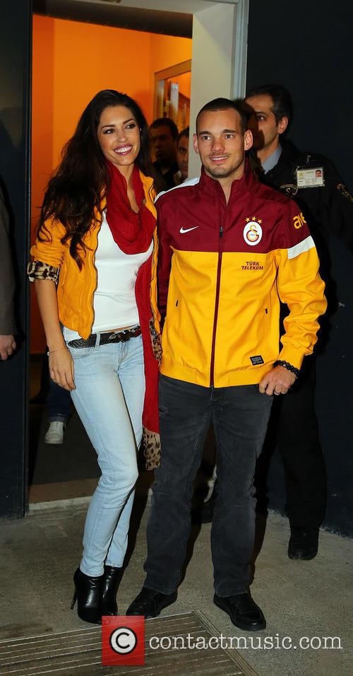 wesley-sneijder-yolanthe-cabau-van-kasbergen-wesley-sneijder-at_3462041.jpg