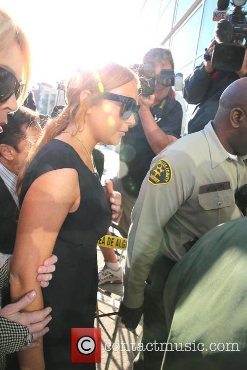 LiLo entering the LA County Court on January 30