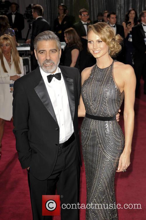 Stacy Keibler and george clooney at 2013 oscars
