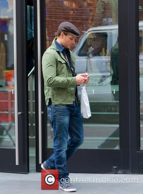 Peter Facinelli - Peter Facinelli shops at the...