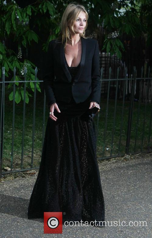 Kate Moss, Kensington Gardens 