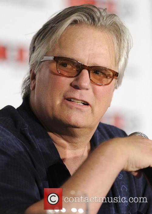 [Image: richard-dean-anderson-fan-expo-canada-2013_3832224.jpg]