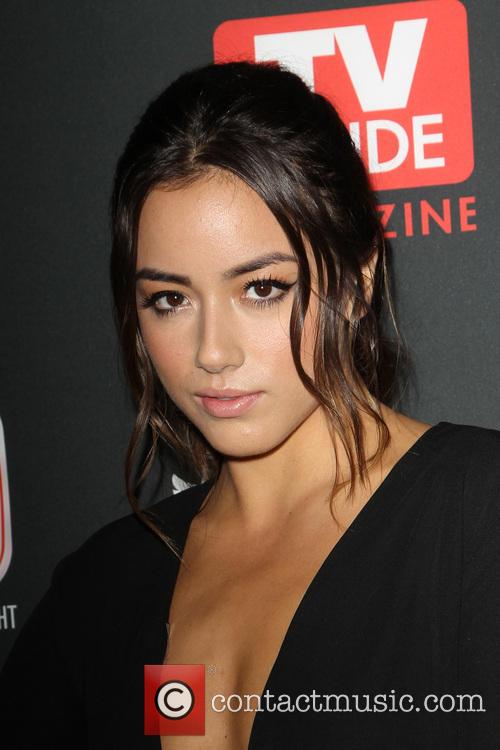 chloe-bennet-tv-guide-magazine-annual-hot_3936624.jpg