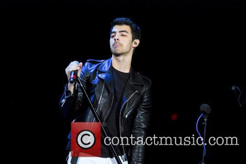 Joe Jonas, B96 Pepsi Jingle Bash