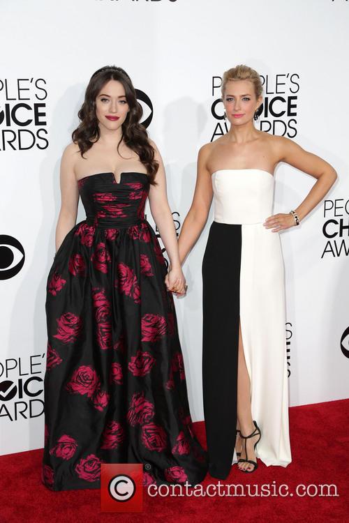 Kat Dennings Beth Behrs