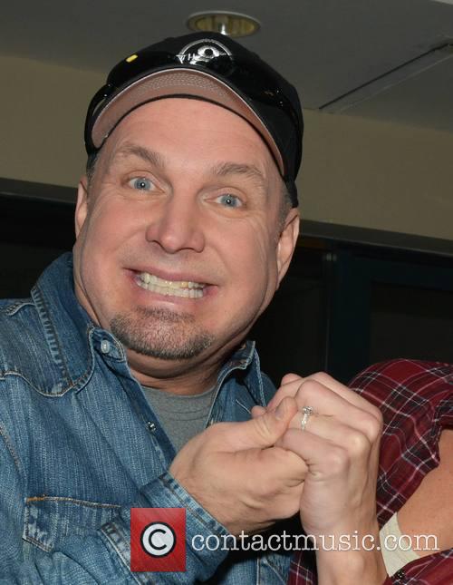 Garth Brooks 