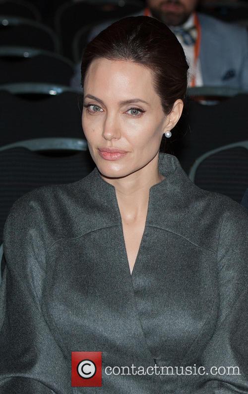 Angelina Jolie 