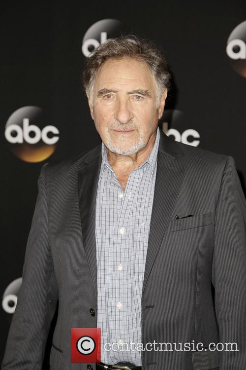 Judd Hirsch