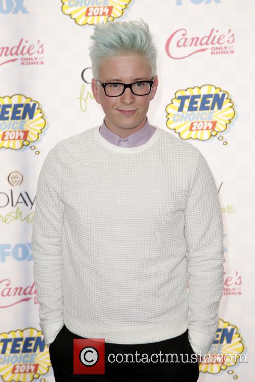 Tyler Oakley at 2014 Teen Choice Awards