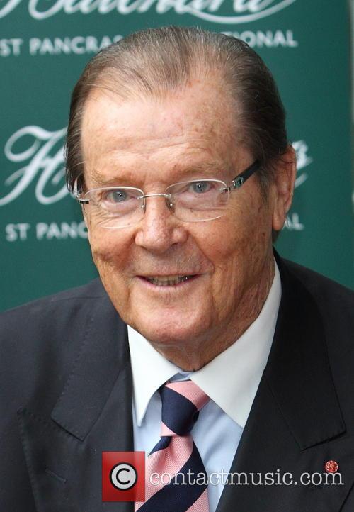 Roger Moore 