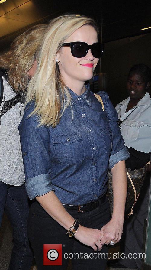 reese-witherspoon-reese-witherspoon-arrives-at-los-angeles_4414382.jpg