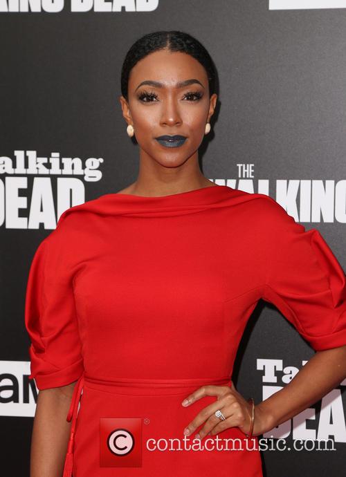 Former 'Walking Dead' star Sonequa Martin-Green leads 'Discovery'