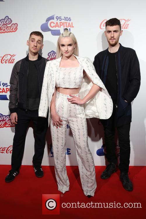 Clean Bandit