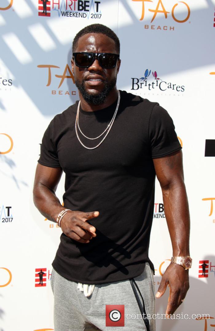 Kevin Hart at the official Heartbeat Weekend Pool Party
