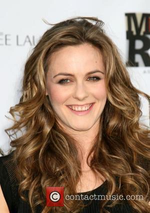 Alicia Silverstone Romance Hairstyles Pictures, Long Hairstyle 2013, Hairstyle 2013, Short Hairstyle 2013, Celebrity Long Romance Hairstyles 2013, Emo Romance Hairstyles, Curly Romance Hairstyles