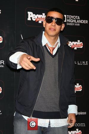 http://www.contactmusic.com/pics/m/people_en_espanol_150508/daddy_yankee_1867060.jpg