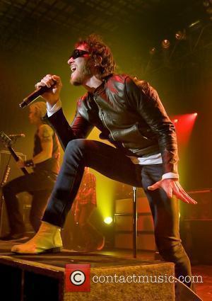 scott weiland 2011. Scott Weiland of Velvet