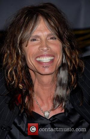 steven tyler surgery. Steven Tyler