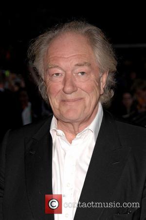 http://www.contactmusic.com/pics/mc/harry_potter_090709/michael_gambon_5321810.jpg