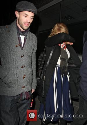 alex pettyfer dianna agron engaged. Glee star Dianna Agron shields her face as she leaves the Groucho club 