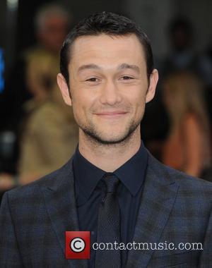 Joseph Gordon Levitt Asian 37