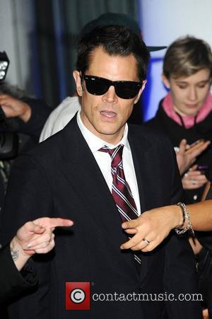 johnny knoxville melanie clapp. Johnny Knoxville