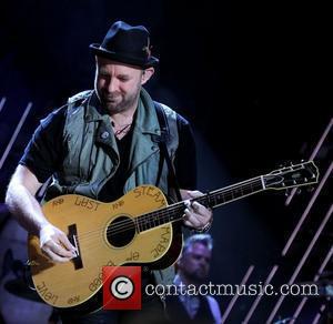 Sugarland Perform At Benefit Concert For Tragedy At Indiana State Fair