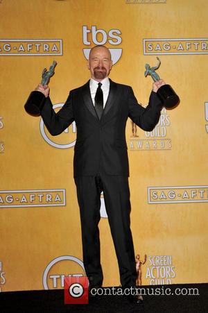 Bryan Cranston wins at the 2013 SAG Awards