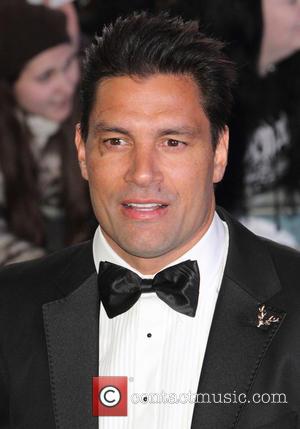 Manu Bennett