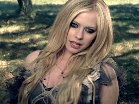 Avril Lavigne When You're Gone Video 8th June 2007
