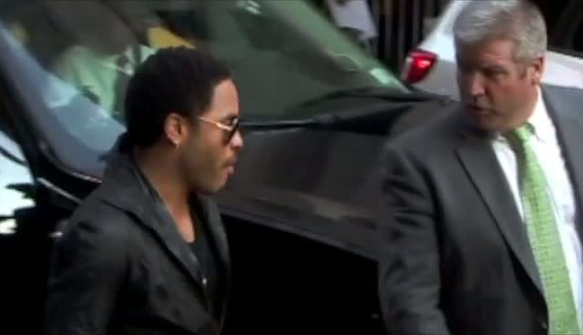 Lenny Kravitz Talks With  Letterman