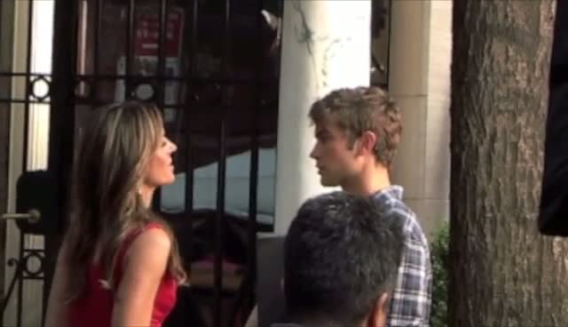 Elizabeth Hurley and Chase Crawford filming for Gossip Girl - Part 3
