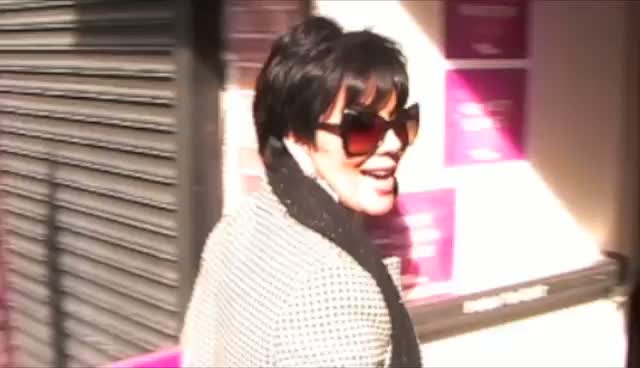 Kris Jenner Leaves Wendy Williams' Interview To Head For Book Signing