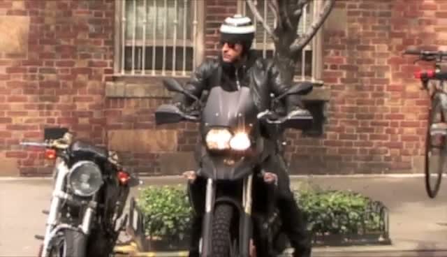 Loved-Up Justin Theroux Zooming About On His Motorbike