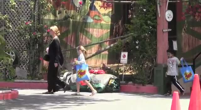 Heidi Klum Takes Children Out For Birthday Party And Lunch