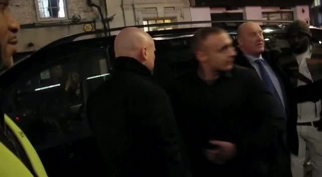 Ciara Arrives At DSTRKT Nightclub With Numerous Bodyguards
