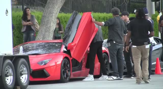 Chris Brown Kisses Brunette And Drives A Lamborghini In Video Shoot