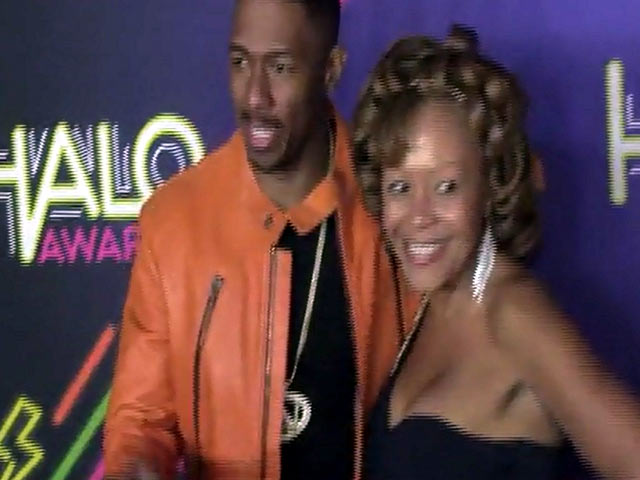 Nick Cannon Poses With His Mother At The Nickelodeon Halo Awards