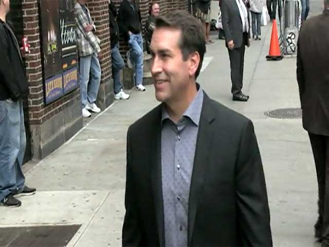 Rob Riggle Gets Snapped In New York Ahead Of 'Letterman' Appearance