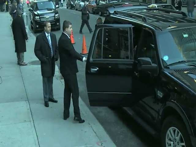 American Football Champ Marcus Mariota Arrives Outside 'Letterman'