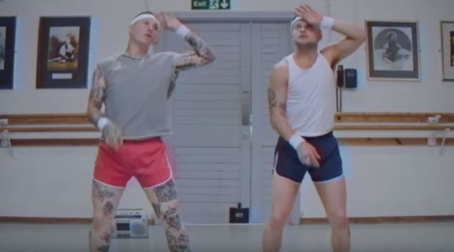 Slaves - Cut And Run Video Video