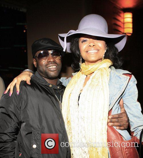 New York, NY, USA. 8th July, 2023. Black Thought and Yasiin Bey pictured  during the ÔUnfollow MeÕ Tour with Erykah Badu and Yasiin Bey come to  Madison Garden with featured guest Black