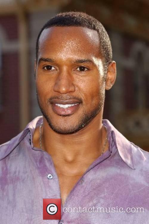 Henry Simmons