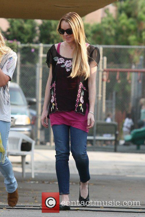 Lindsay Lohan - on the set of her upcoming new film 'Labor Pains' | 17 ...