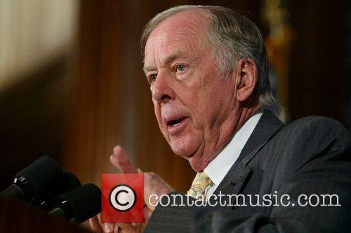 T. Boone Pickens Talks About Wind Power As Alternate Source Of Energy At A Press Conference At The National Press Club 1