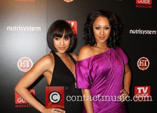 Tia Mowry and Tamara Mowry 1