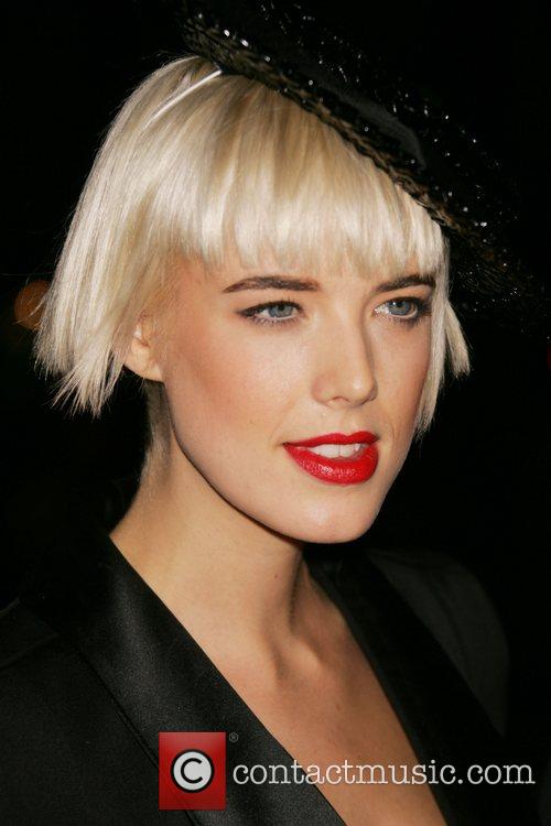 Agness Deyn 1