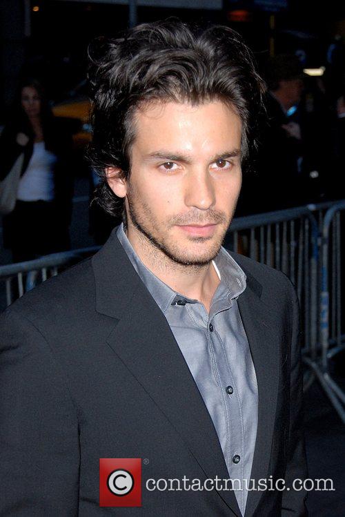 Santiago Cabrera 1