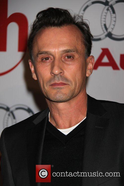 Robert Knepper