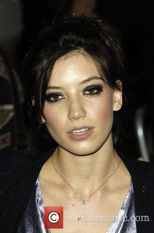 Daisy Lowe 1